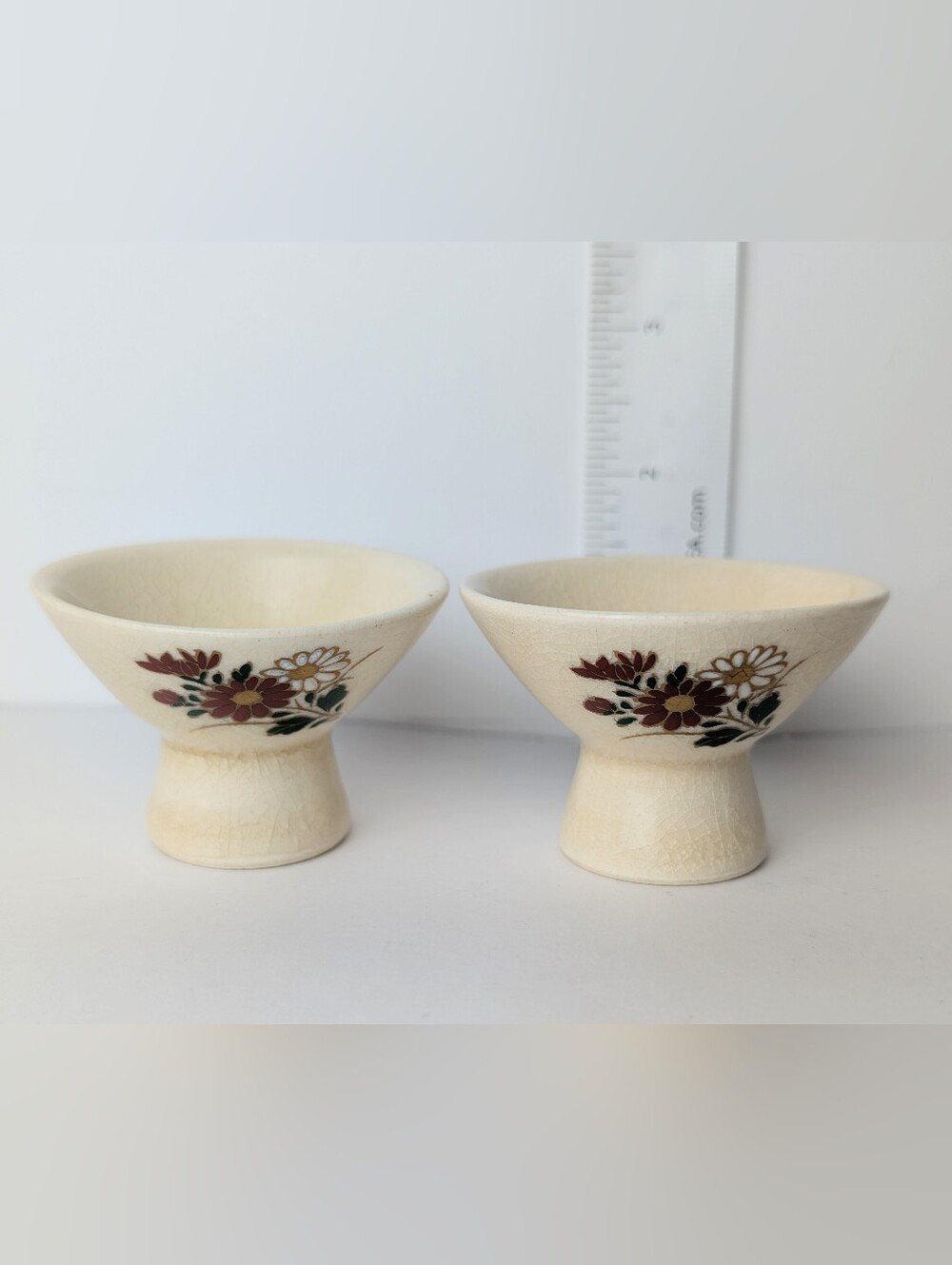 Cream‎ Floral Pedestal Sake Cups Japan Bowls - Set of 2 Tea Mid-century Rare
